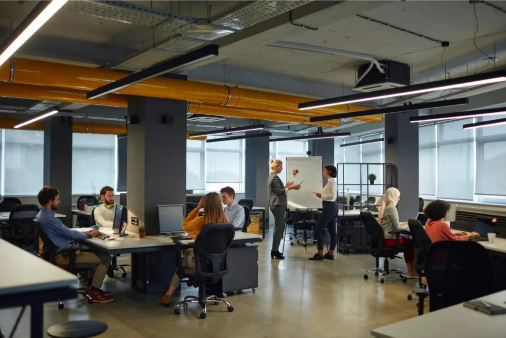 Oficinas de coworking: qué son, tipos y cómo diseñar un espacio de coworking eficiente 1 Oficinas de coworking