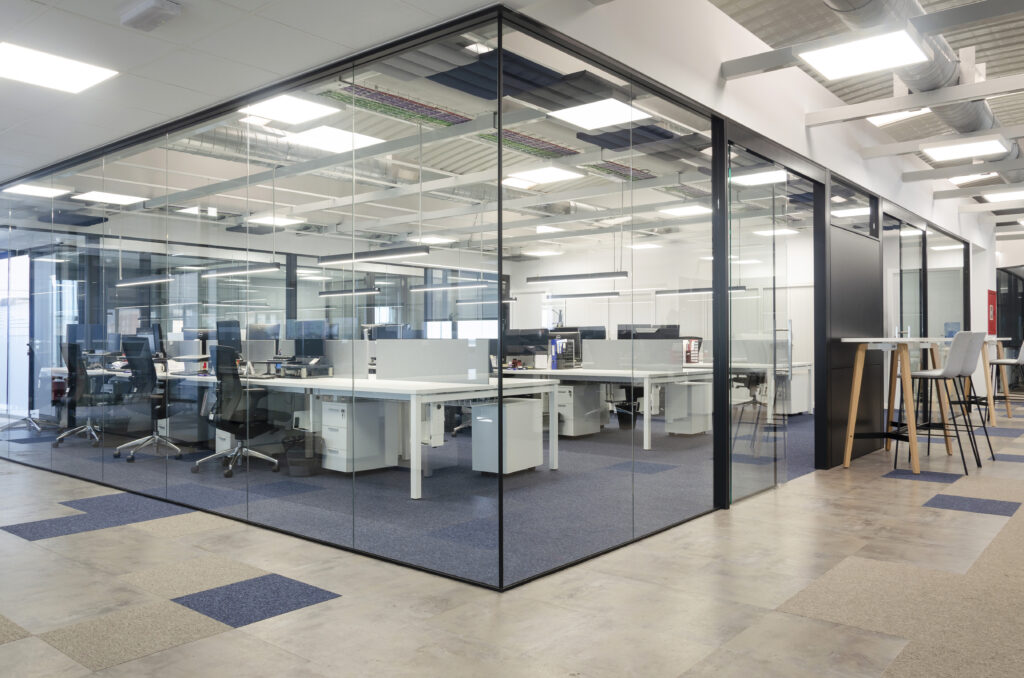 _DSC0076 copia svg+xml;charset=utf