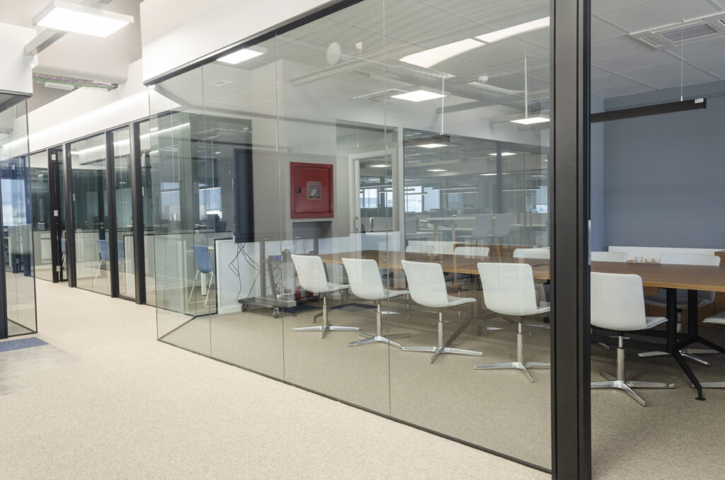 _DSC0092 copia svg+xml;charset=utf