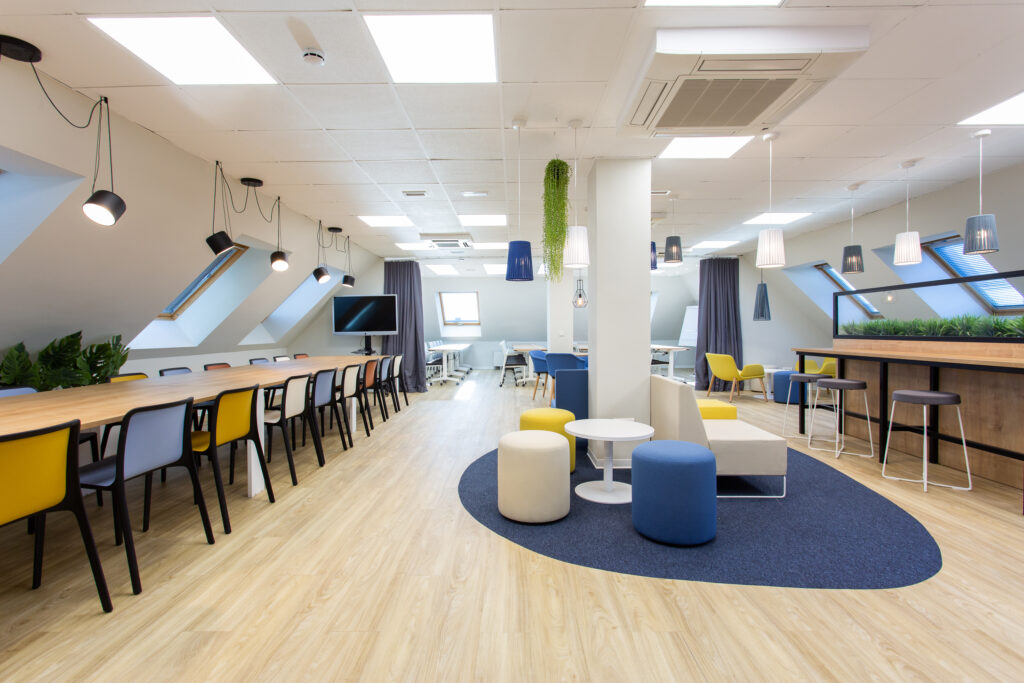 20220117 Josefa Valcarcel 9 (Madrid) - Oficina PANEL -1- HQ svg+xml;charset=utf