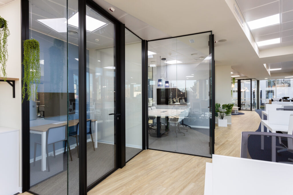 20220117 Josefa Valcarcel 9 (Madrid) - Oficina PANEL -12- HQ svg+xml;charset=utf