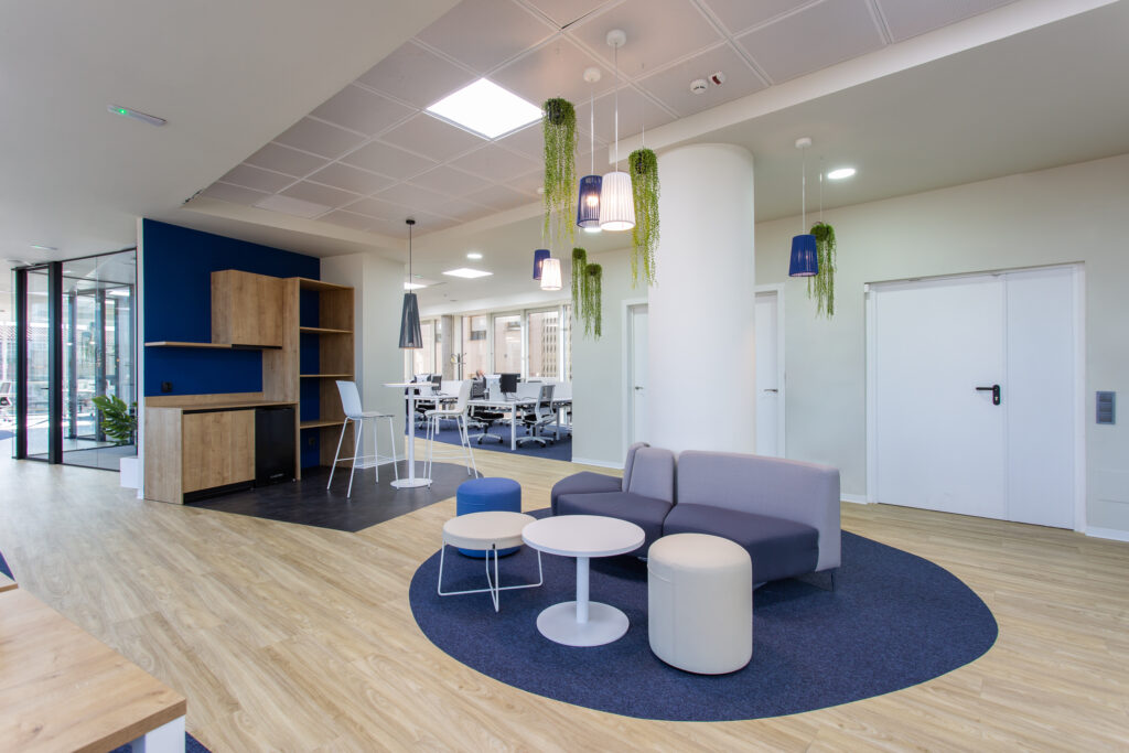 20220117 Josefa Valcarcel 9 (Madrid) - Oficina PANEL -8- HQ svg+xml;charset=utf