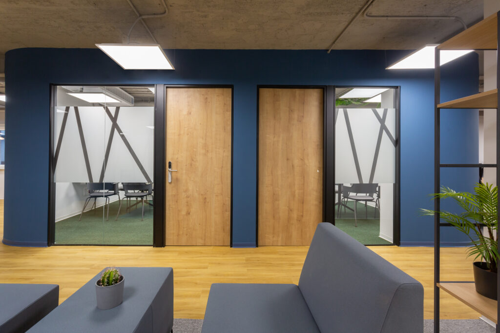 20220504 Oficinas WORKSITE NEVILLE-7- HQ svg+xml;charset=utf