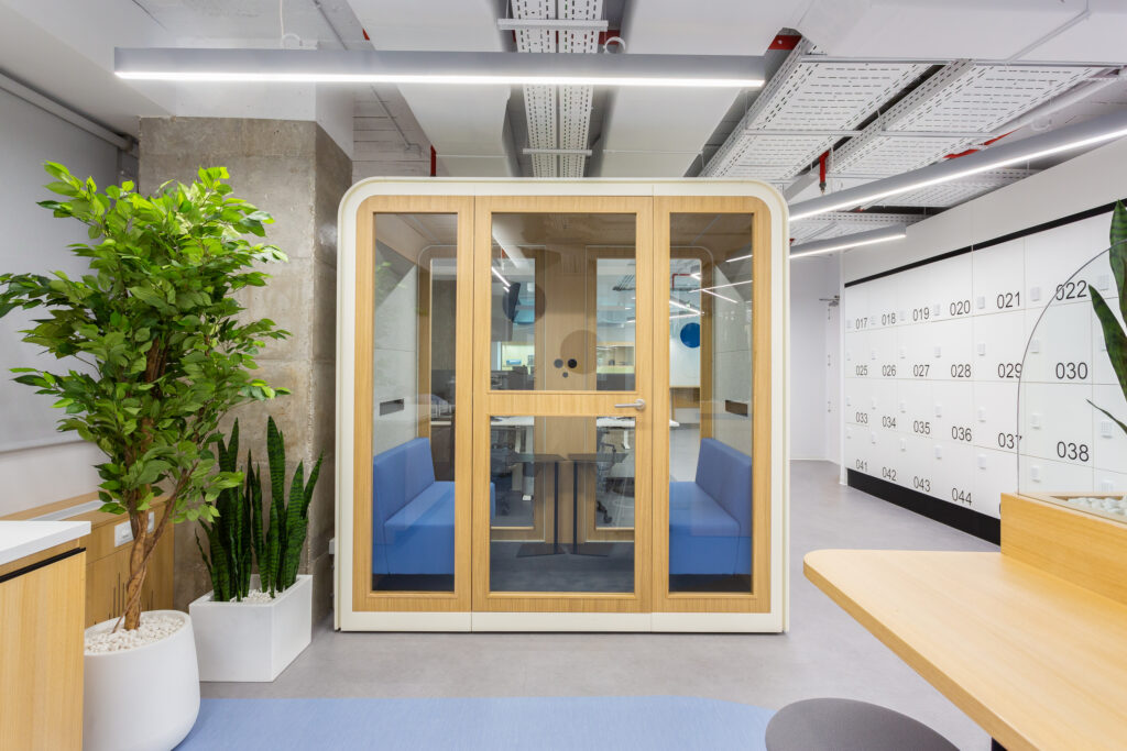 20220526 Oficinas AGENCIA EFE-14- HQ svg+xml;charset=utf