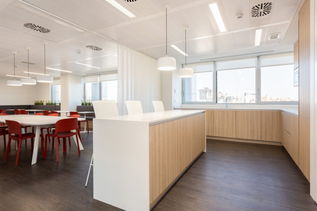 20220920 Principe de Vergara 108 (Madrid) - Oficinas Sonnedix-5- HQ svg+xml;charset=utf