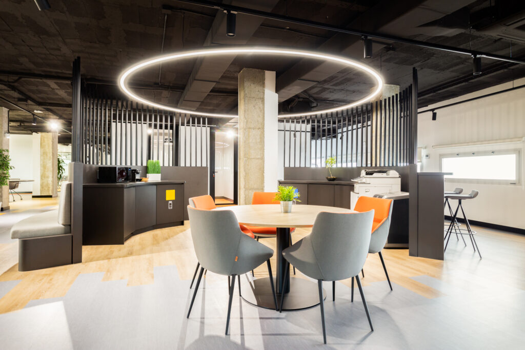 20221010 Avenida Jose Ortega y Gasset 541 (Malaga) - Oficinas OMEXOM-10- HQ svg+xml;charset=utf