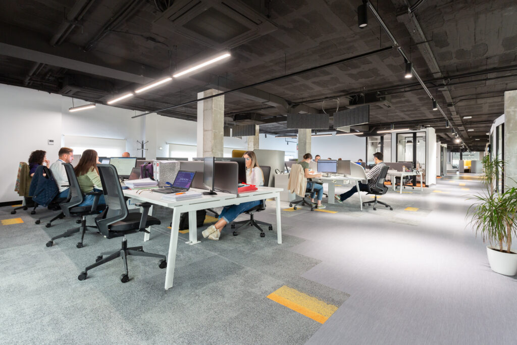 20221010 Avenida Jose Ortega y Gasset 541 (Malaga) - Oficinas OMEXOM-15-Editar- HQ svg+xml;charset=utf