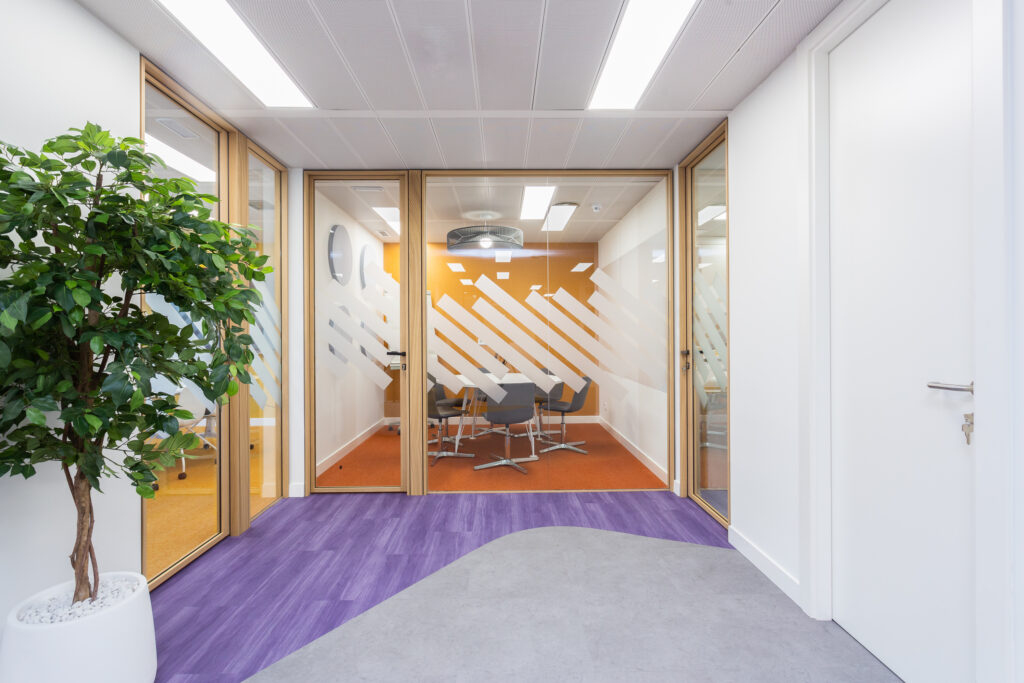 20230118 Avenida de Bruselas 5 (Alcobendas)-4- HQ svg+xml;charset=utf