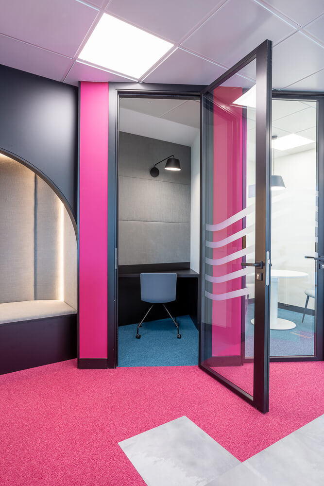 12. Rediseño de oficinas - Axians svg+xml;charset=utf