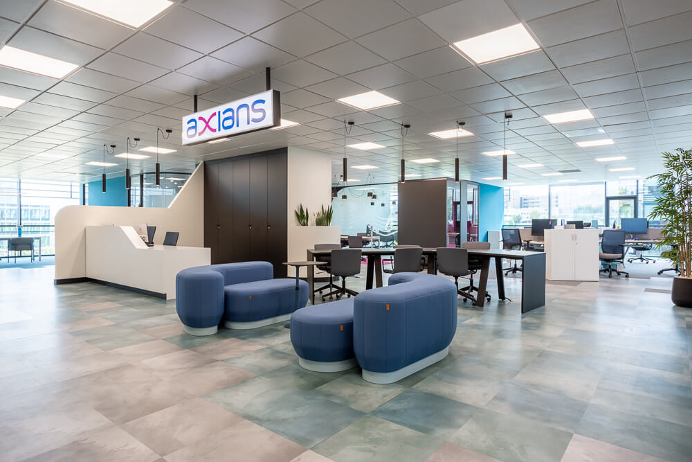 14. Rediseño de oficinas - Axians svg+xml;charset=utf